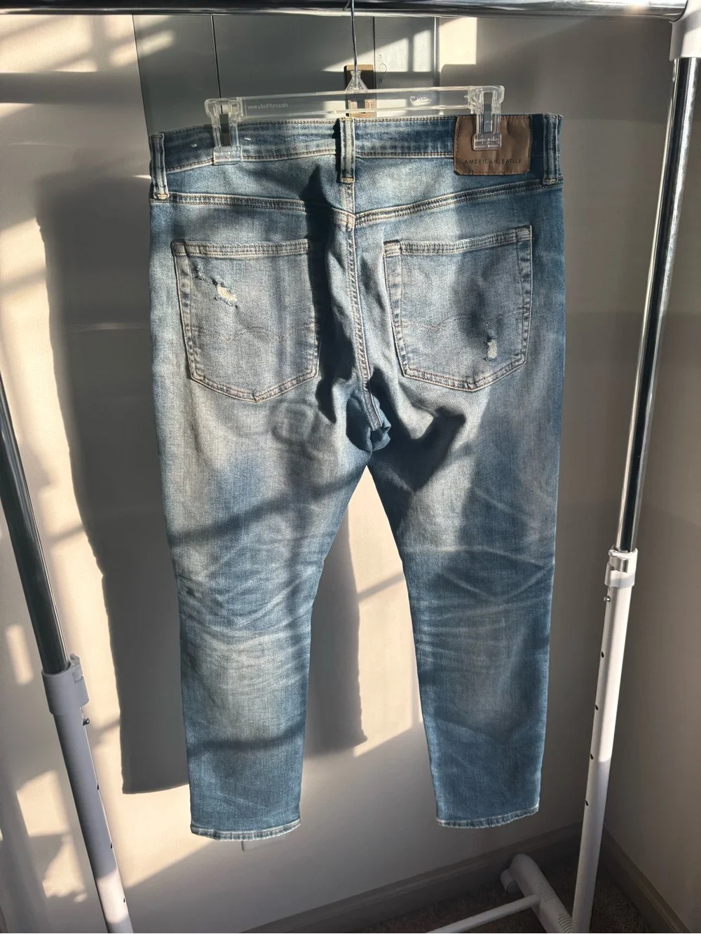 American Eagle Outfitters Men's Light Blue Ripped Skinny Jeans Size 32x30